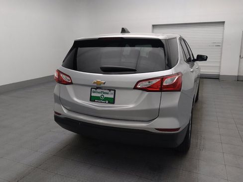 Used 2020 Chevrolet Equinox LS w/ LS Convenience Package FWD image 7