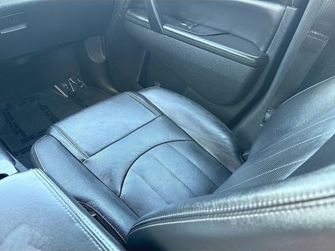 Used 2017 Buick Enclave Leather AWD/4WD image 23