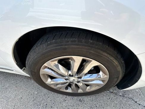 Used 2018 Kia Sedona SX Limited FWD image 28