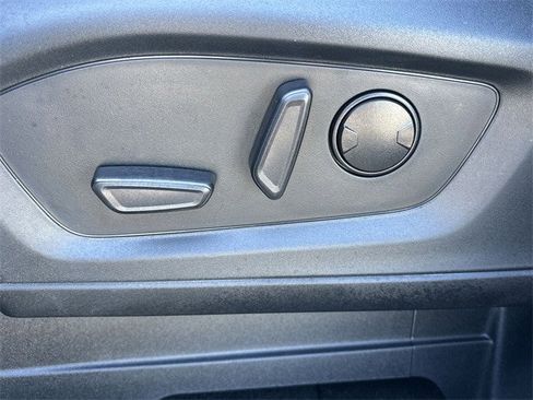 Certified 2023 Ford Explorer XLT w/ Equipment Group 202A image 4