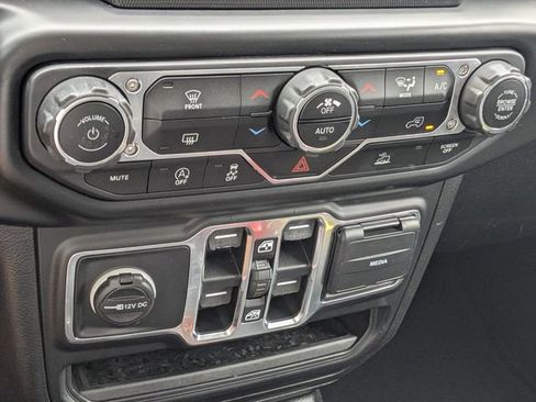 Used 2020 Jeep Gladiator Sport w/ Quick Order Package 24S image 25