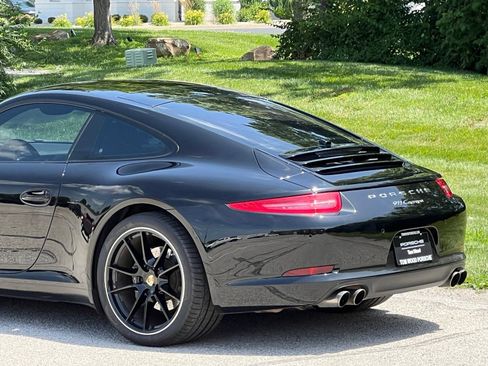 Used 2015 Porsche 911 Carrera RWD image 10