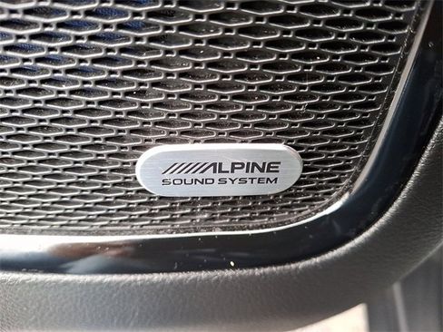 Used 2022 Jeep Compass Limited w/ Sun and Sound Group image 28