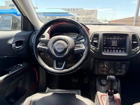 Used 2020 Jeep Compass Trailhawk AWD/4WD image 15