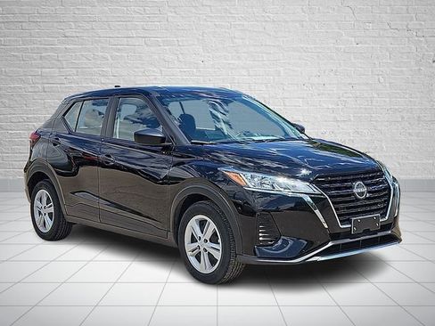 Used 2024 Nissan Kicks S FWD image 6