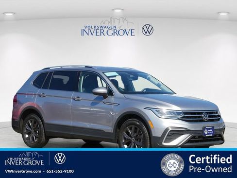 Certified 2023 Volkswagen Tiguan SE AWD/4WD image 1