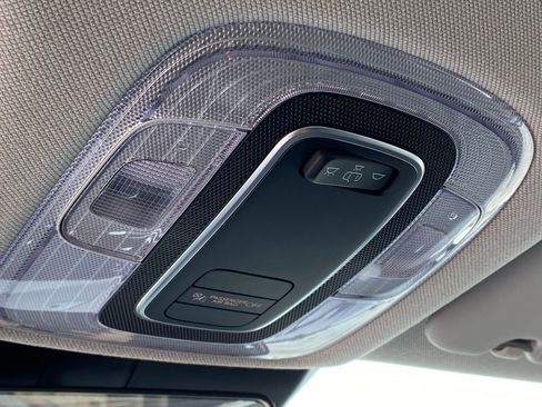 New 2026 Hyundai Elantra SE FWD image 19