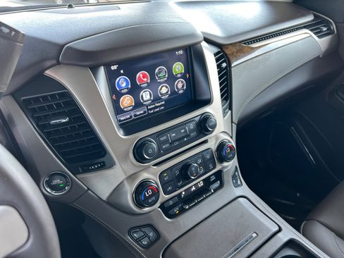 Used 2016 GMC Yukon Denali w/ Open Road Package image 17