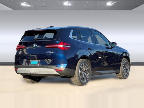 Used 2026 BMW X3 xDrive30 w/ Premium Package AWD/4WD image 8