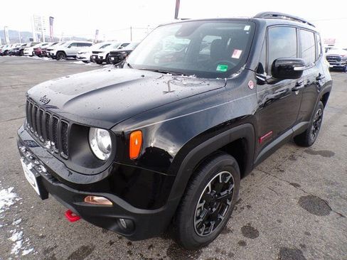 Used 2023 Jeep Renegade Trailhawk w/ Sun/Sound Group image 1