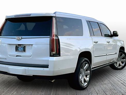 Used 2020 Cadillac Escalade ESV Premium Luxury AWD/4WD image 9