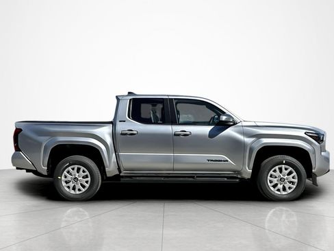 New 2025 Toyota Tacoma SR5 image 6