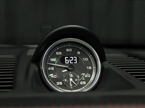 Certified 2016 Porsche 911 Carrera GTS RWD image 14