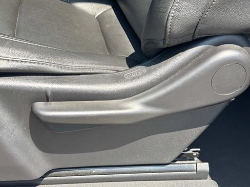 Used 2020 Chevrolet Silverado 2500 W/T RWD image 18