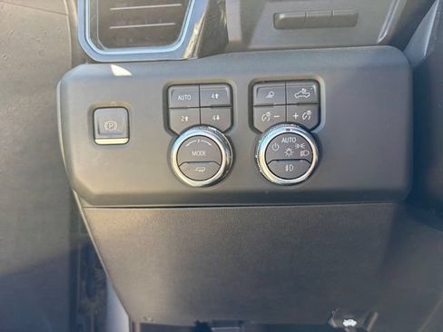 Used 2024 GMC Sierra 1500 Denali w/ Denali Reserve Package AWD/4WD image 20