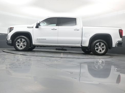 Used 2024 GMC Sierra 1500 SLT RWD image 38