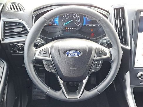Certified 2024 Ford Edge SEL w/ Convenience Package image 27