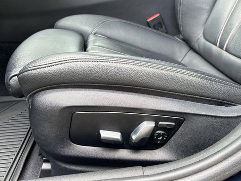 Used 2018 BMW 530i xDrive AWD/4WD image 14