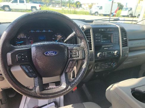 Used 2019 Ford F250 XL w/ XL Value Package RWD image 9