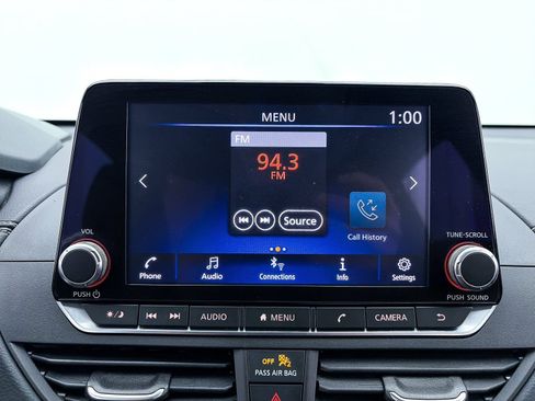 Used 2021 Nissan Altima 2.5 SV w/ SV Premium Package image 20