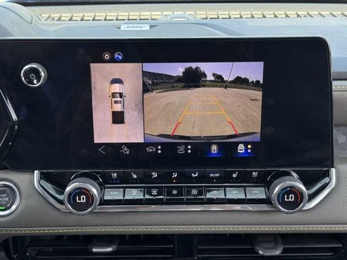 Certified 2026 Chevrolet Colorado ZR2 w/ Technology Package AWD/4WD image 18