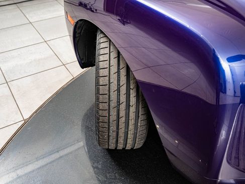 Used 2004 Chevrolet SSR w/ Preferred Equipment Group image 43