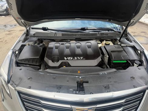 Used 2019 Cadillac XTS Luxury image 11