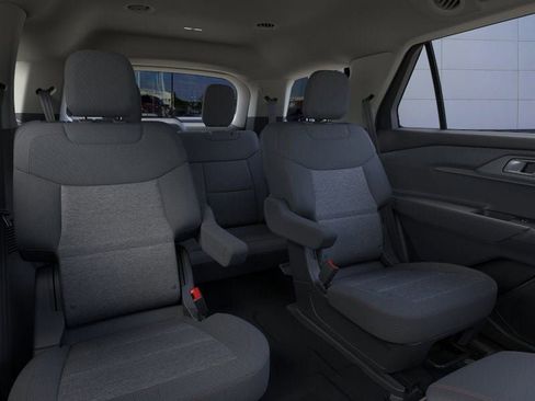 New 2026 Ford Explorer Active AWD/4WD image 11