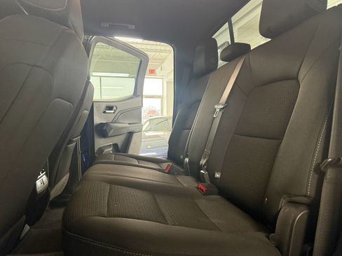 Used 2023 Chevrolet Colorado LT w/ LT Convenience Package II image 13