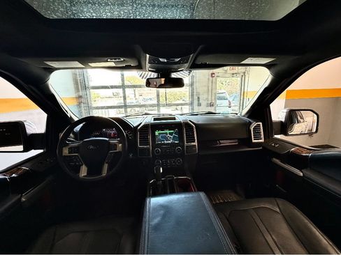 Used 2016 Ford F150 Platinum w/ Equipment Group 701A Luxury AWD/4WD image 7