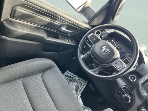 Used 2022 RAM 1500 Tradesman w/ SXT Appearance Group image 20