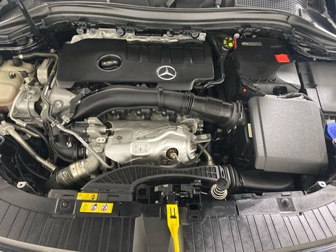 Used 2023 Mercedes-Benz GLA 250 4MATIC image 35
