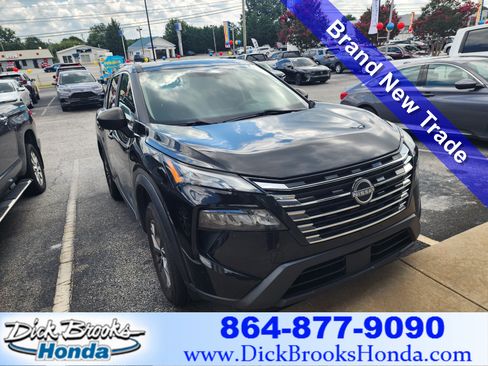 Used 2024 Nissan Rogue S AWD/4WD image 1