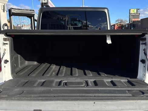 Used 2020 Jeep Gladiator Sport w/ Quick Order Package 24S image 8