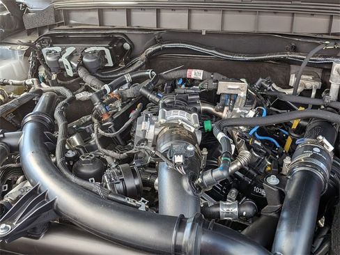 Used 2023 Ford Bronco Badlands image 41