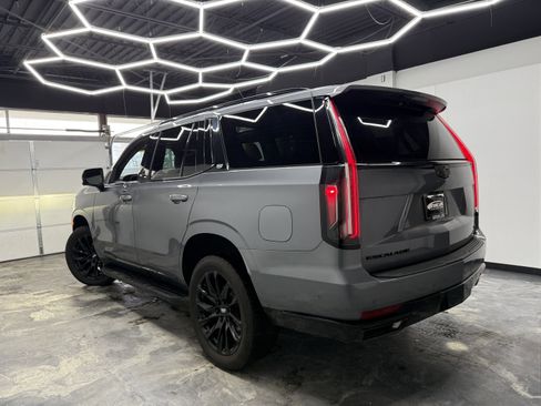 Used 2021 Cadillac Escalade Sport image 3