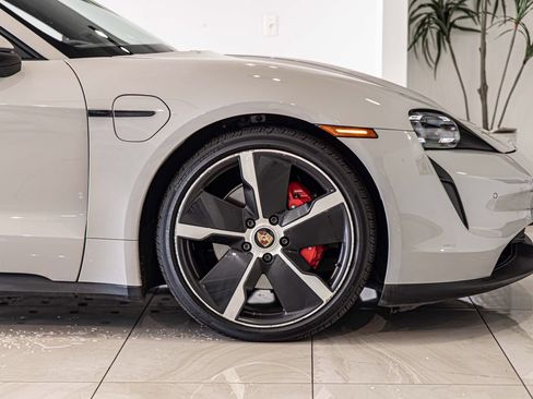 Used 2021 Porsche Taycan 4S w/ Premium Package AWD/4WD image 11