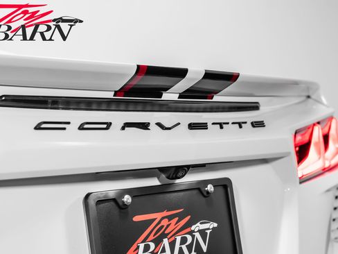 Used 2024 Chevrolet Corvette Stingray w/ Stealth Interior Trim Package image 21