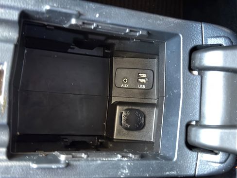 Used 2016 Subaru Crosstrek 2.0i Limited image 32