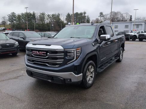 Used 2022 GMC Sierra 1500 SLT image 4