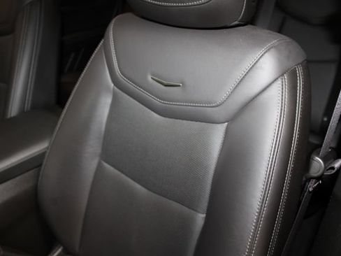Certified 2023 Cadillac XT5 Premium Luxury w/ LPO, Floor Liner Package AWD/4WD image 10