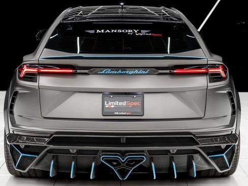 Used 2023 Lamborghini Urus Performante AWD/4WD image 37