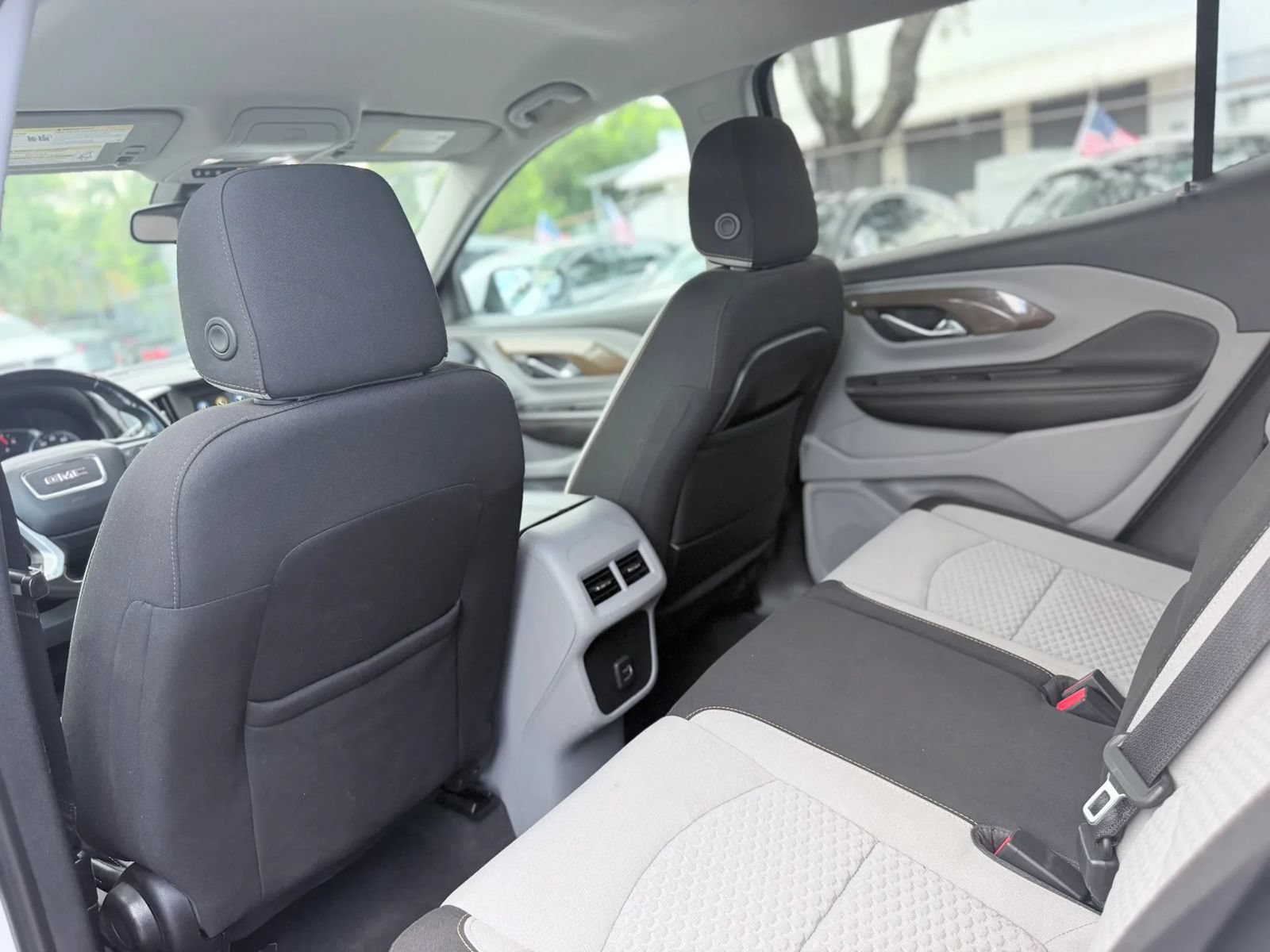 Used 2019 GMC Terrain SLE FWD image 24