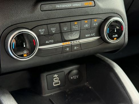 Used 2025 Ford Escape ST-Line image 29