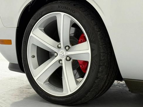 Used 2008 Dodge Challenger SRT8 RWD image 49
