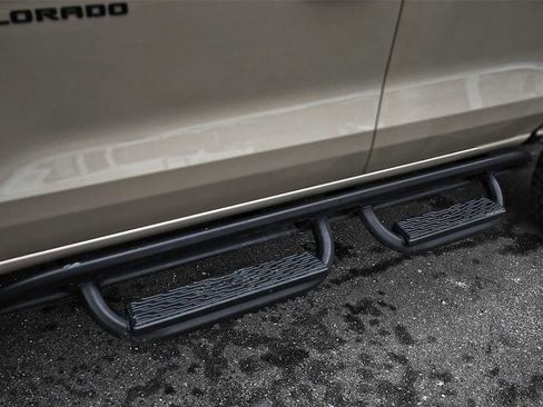 Used 2024 Chevrolet Colorado ZR2 w/ ZR2 Bison Edition image 6