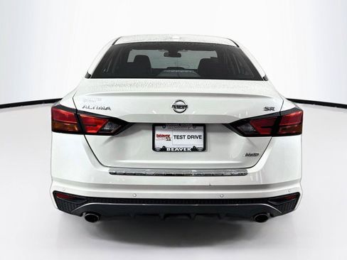 Used 2022 Nissan Altima 2.5 SR AWD/4WD image 10