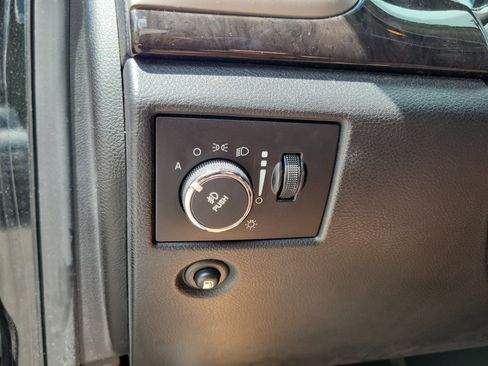 Used 2013 Jeep Grand Cherokee Laredo RWD image 21