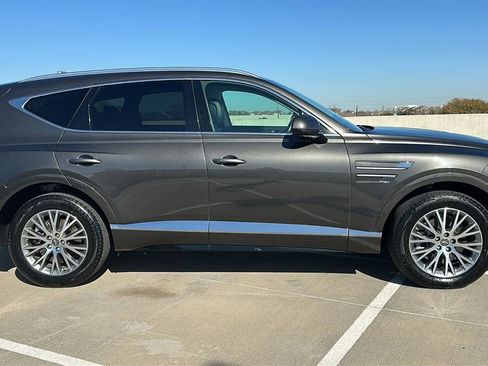 Used 2024 Genesis GV80 2.5T image 13