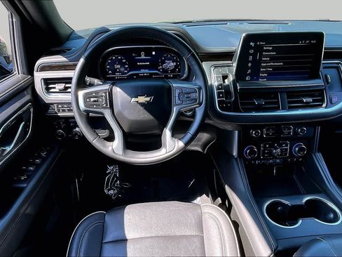 Used 2023 Chevrolet Tahoe Premier AWD/4WD image 6